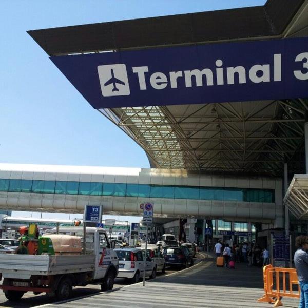 مبيت وإفطار بونتي جاليريا The House Fiera Di Roma Aeroporto Fiumicino المظهر الخارجي الصورة